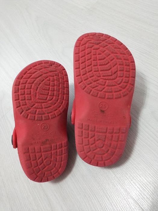 Детские тапочки кроксы