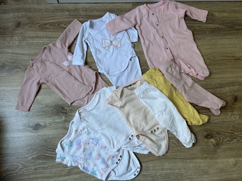 Лот бебешки дрешки за момиче 56см