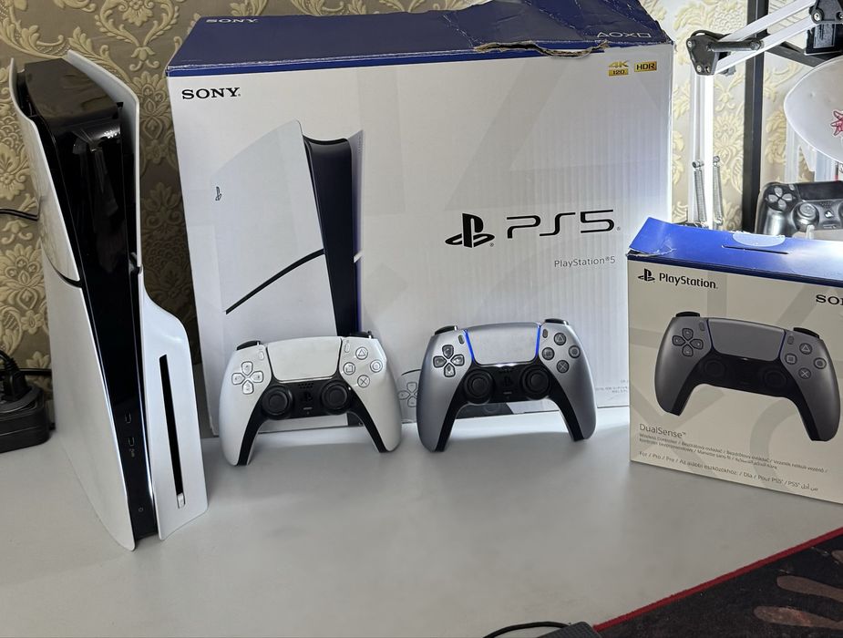 Ps 5 slim 1tb УЖЕ С ИГРАМИ