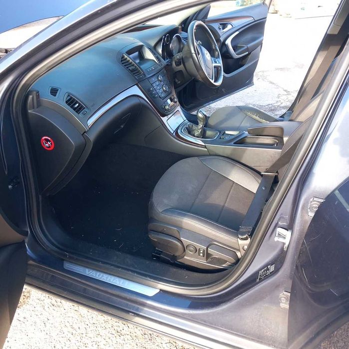 Opel Insignia A 2,0 CDTI син цвят 2009 г./Опел Инсигния дизел на части