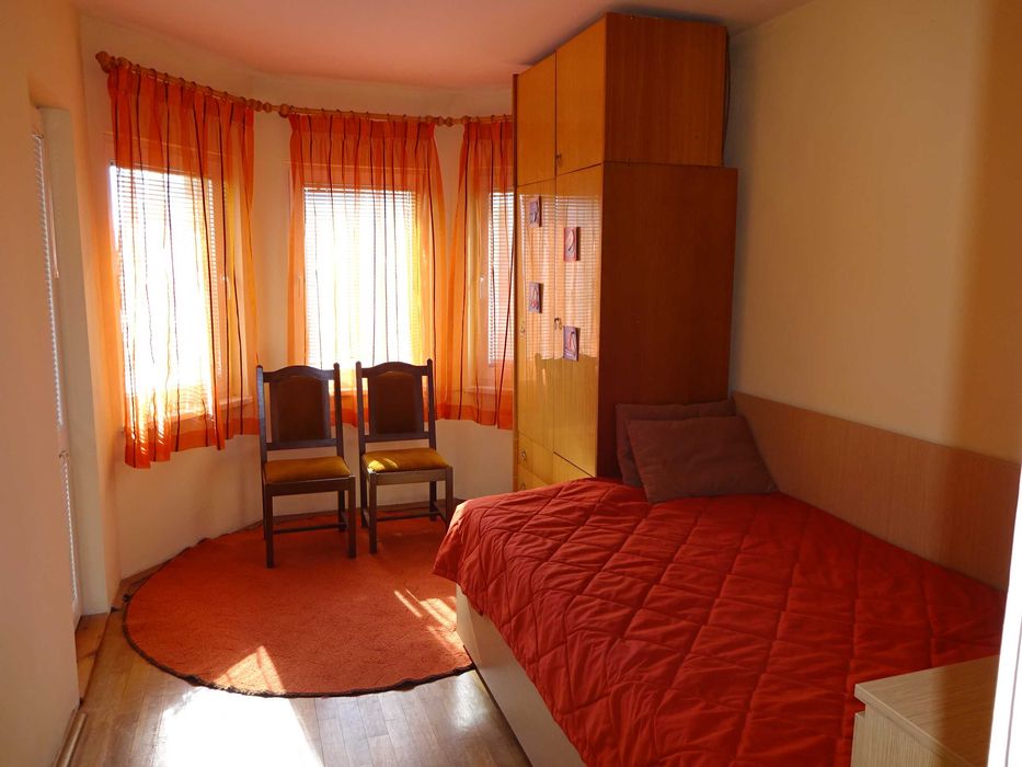 Дава се под наем Тристаен апартамент в Варна, Победа - 26 кв.м за 357 € - Снимка #5