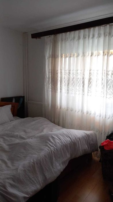 Apartament 3 camere. Sectorul 6 , teatrul masca