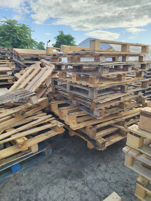 Палети за дърва за горене