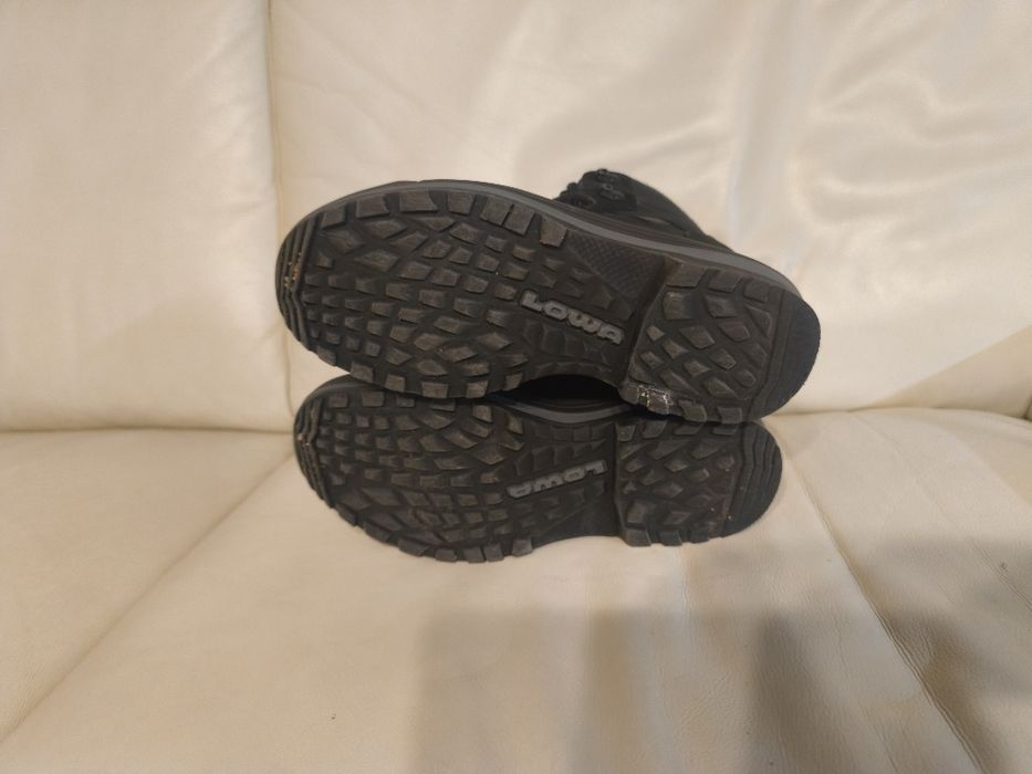 Ghete Nr 41 Lowa Goretex bocanci Meindl scarpa
