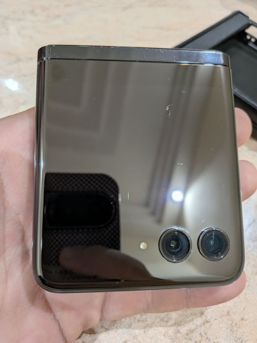 Motorola RAZR 40 ultra 12/256