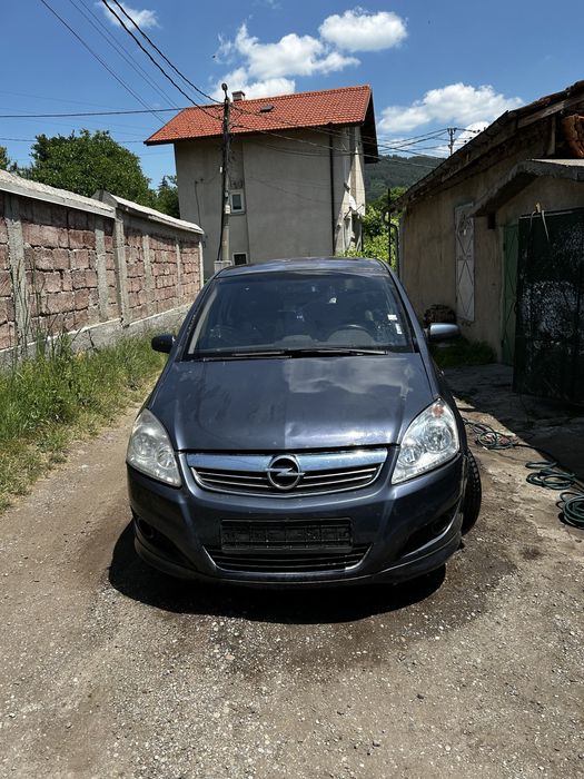 Opel Zafira B 1.9 150кс. 2009г. на части