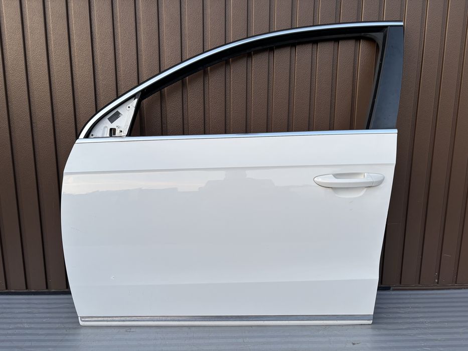 Usa st fata vw Passat B7•cod de culoare LB9A• 2011-2015•