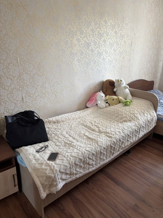 Продам две односпальные кровати