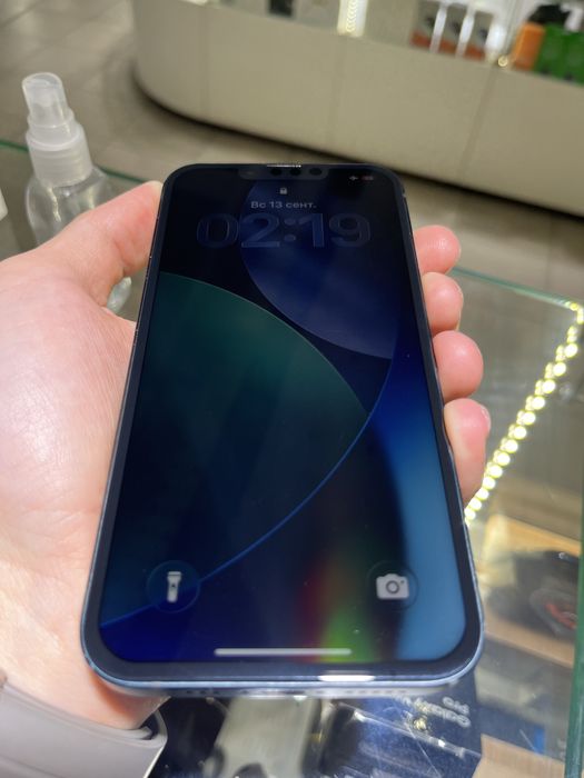 Продаю Iphone 13 128gb