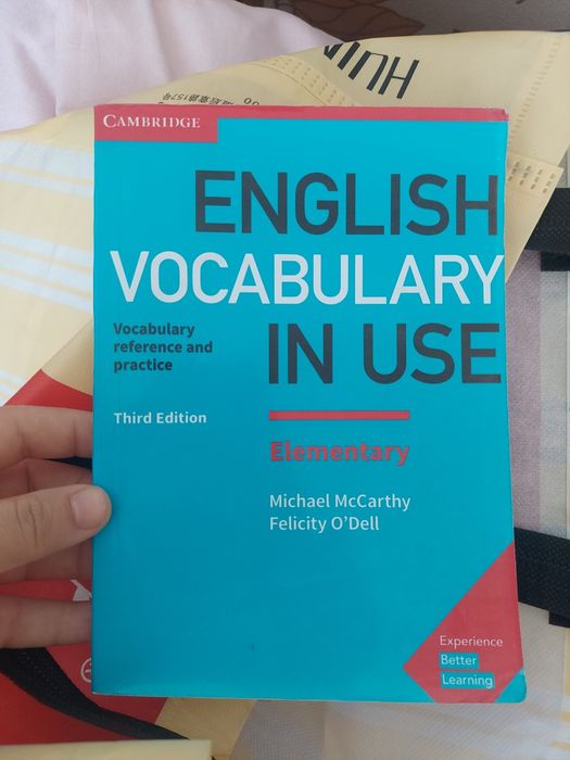 English IELTS kitoblari