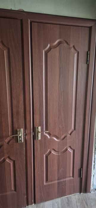 Продам межкомнатные двери