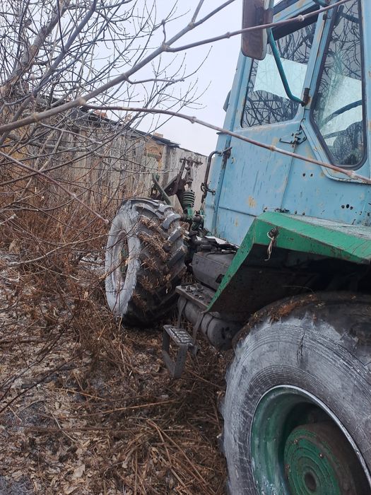 Трактор т150 продам