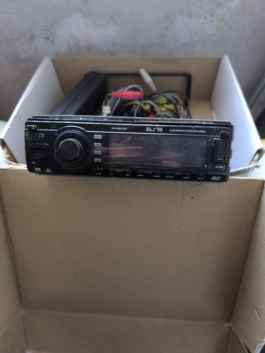 ДВД за кола Елит