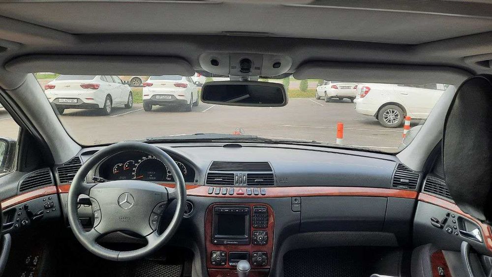 Мерседес Бенц S 320 сақланган машина 139 000 км юрган