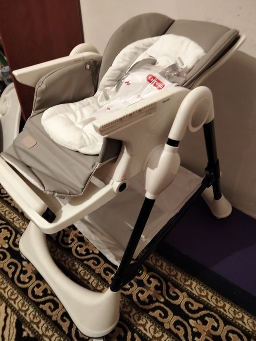 Стульчик для кормление с гарантией
