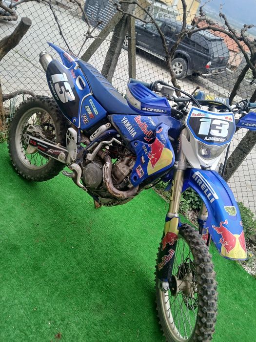 Yamaha WRF с дукоменти