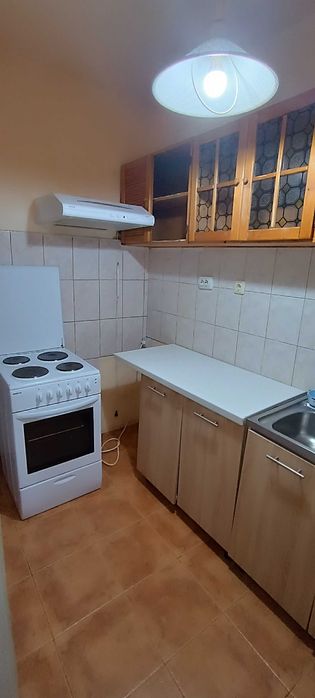 Inchiriez apartament 1 camera, zona Circumvalatiunii, langa McDonalds, piata 700, Turcanu