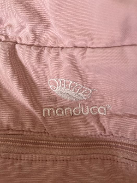 Sistem purtare Manduca