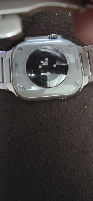 Apple Watch Ultra 2 Titanium ca nou