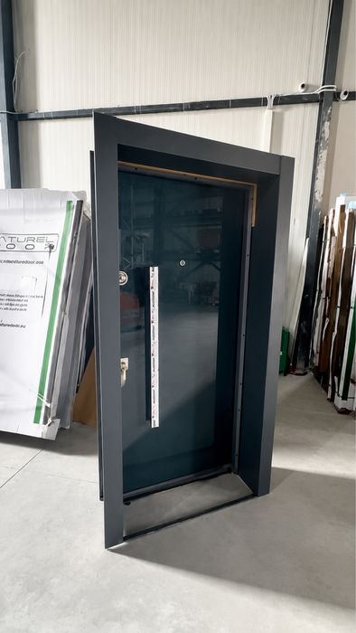 Входна врата за къща - Premium grey glass
