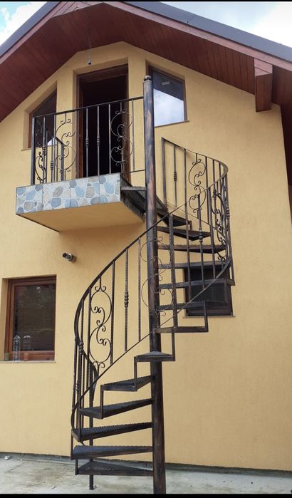 Poarta pitonala model deosebit