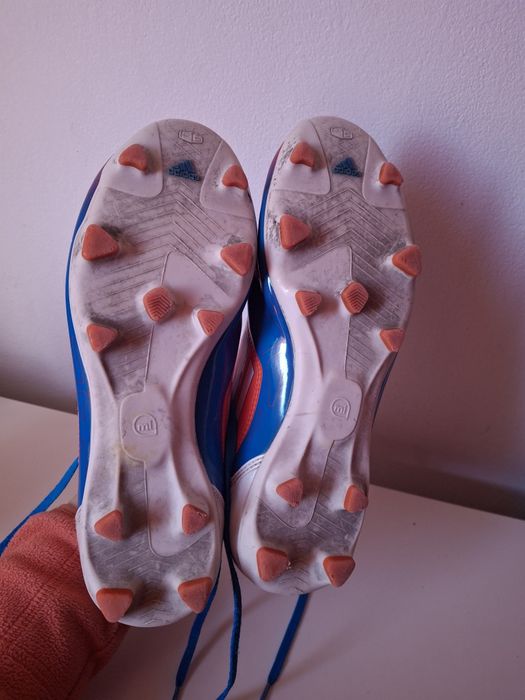 Crampoane Adidas 39