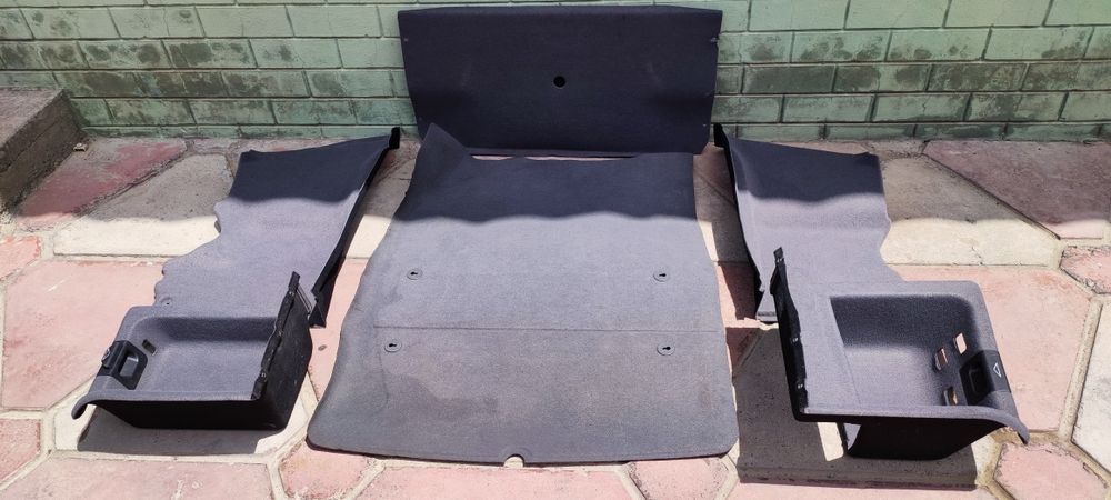 Комплект обшивок багажника е39