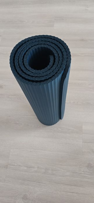 Постелката за пилатес