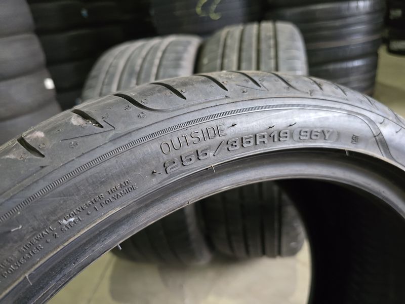 255/35/19//225/40/19 GOODYEAR RunFlat
