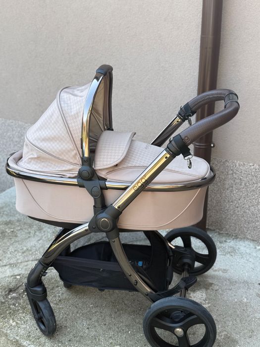 Бебешка количка,използвана броени пъти