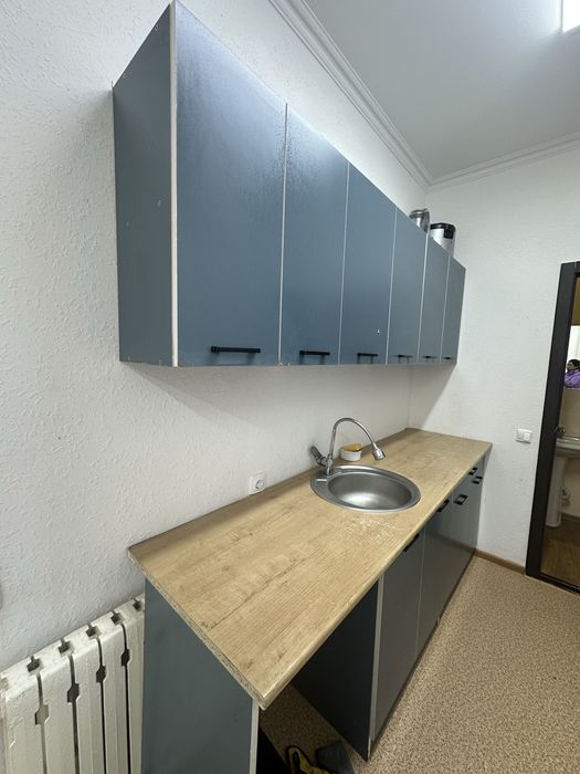 Кухонный гарнитур  в отличном состоянии!