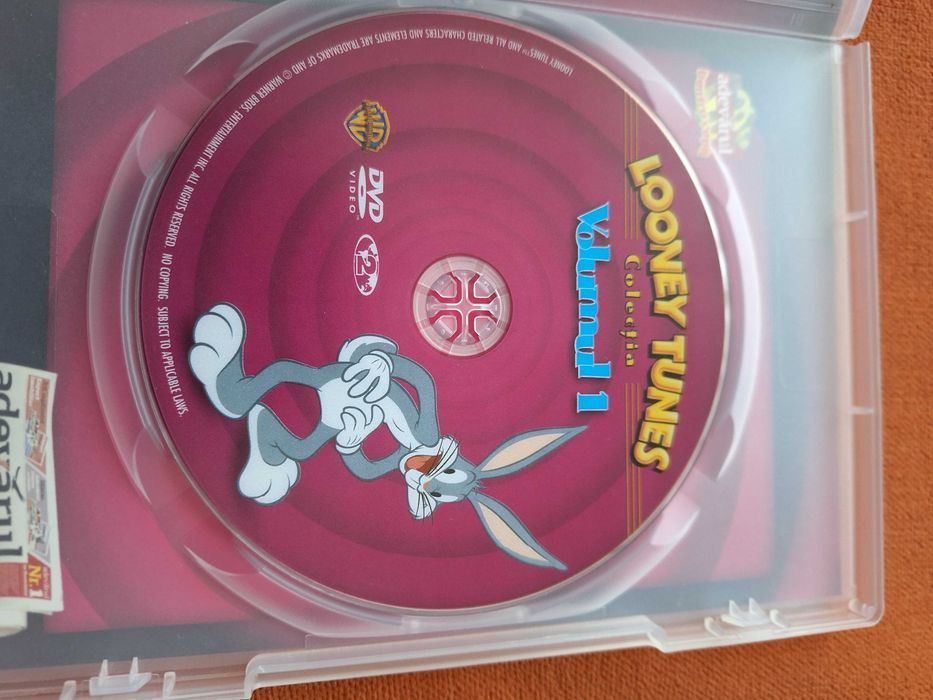 DVD desene animate - licenta Bugs Bunny - Looney Tunes