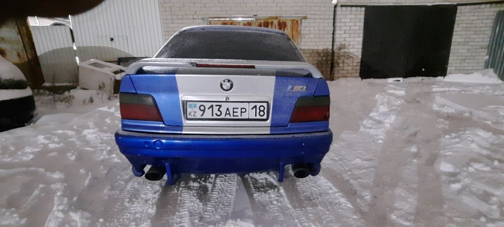 Продам бмв е36, объем 2.5