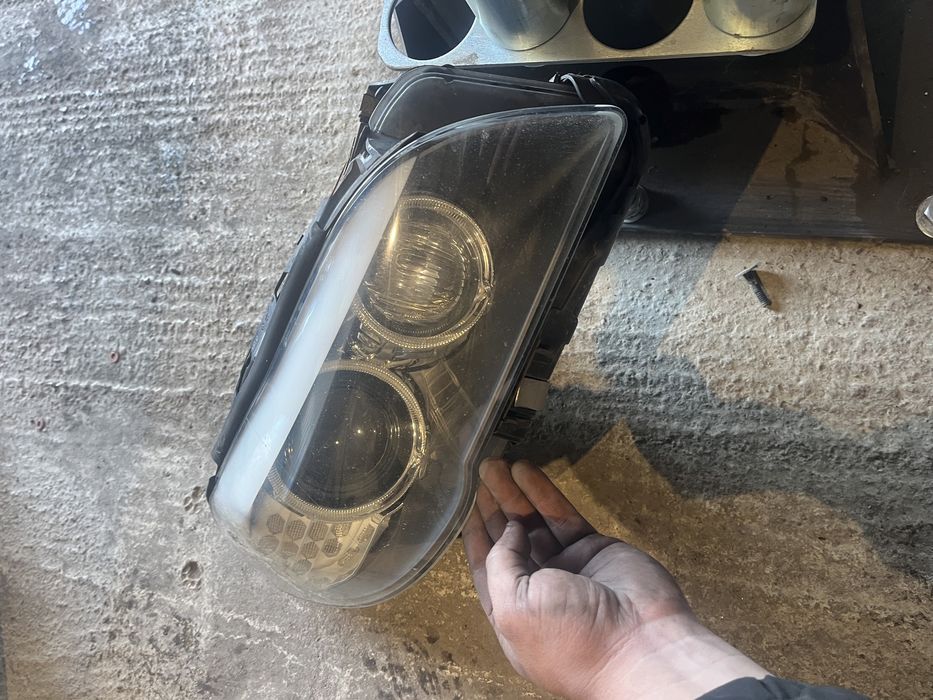 Десен дайнамик фар бмв ф10 ф11 bmw f10 f11 dynamic far фарове динамик