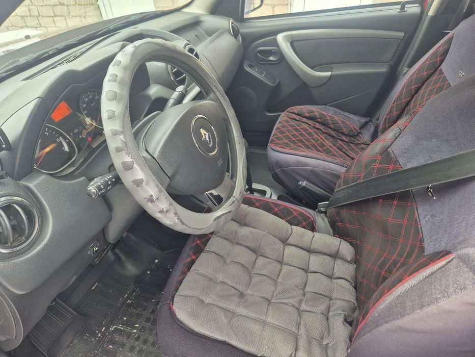 Продаю Renault Duster 2014