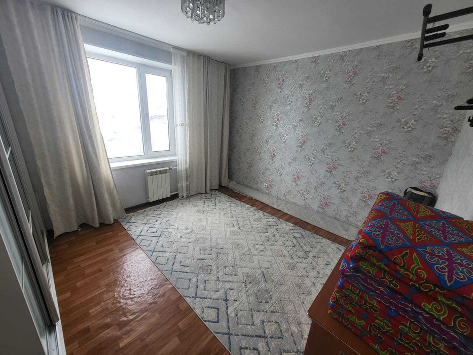 Продам 2 комн. квартиру в Уральске