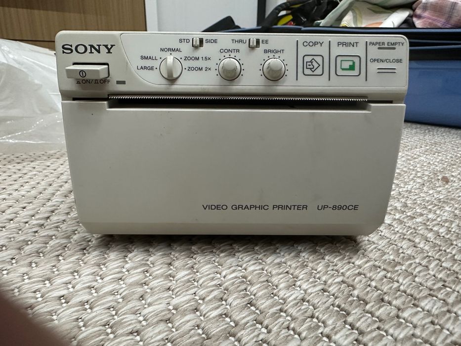 Принтер Sony UP-890CE