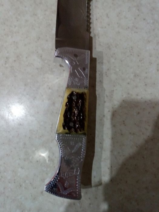 Cuțit de vânătoare