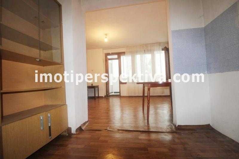 Продава се Тристаен апартамент в Пловдив, Център - 109 кв.м за 2153 €/кв.м - Снимка #5