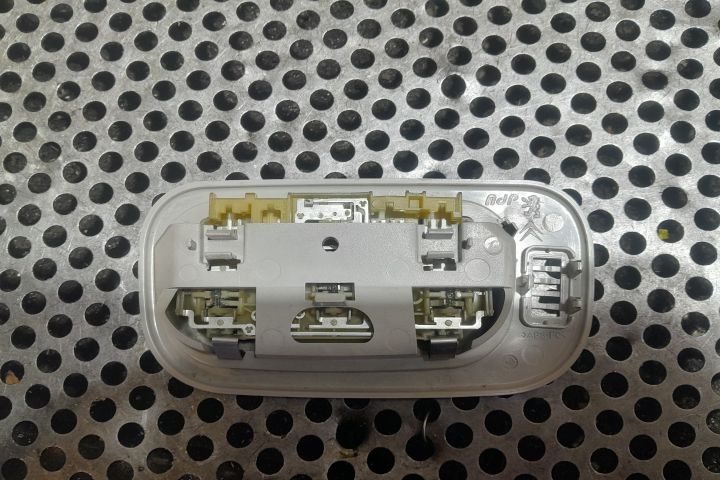 Lampa plafon fata 9653776177-00 9653776177-00 Peugeot 207 prima gener