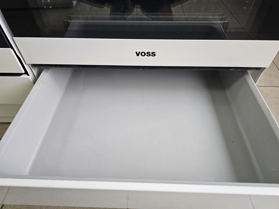 Свободностояща печка с керамичени котлони Voss Electrolux  74L