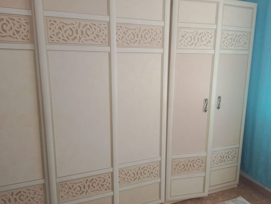 Мебель шкафы 60000к