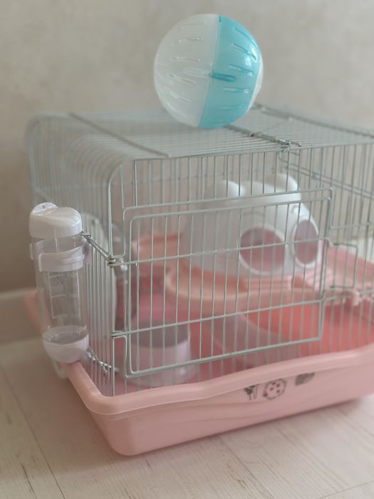 Продам клетка для хомяка ,