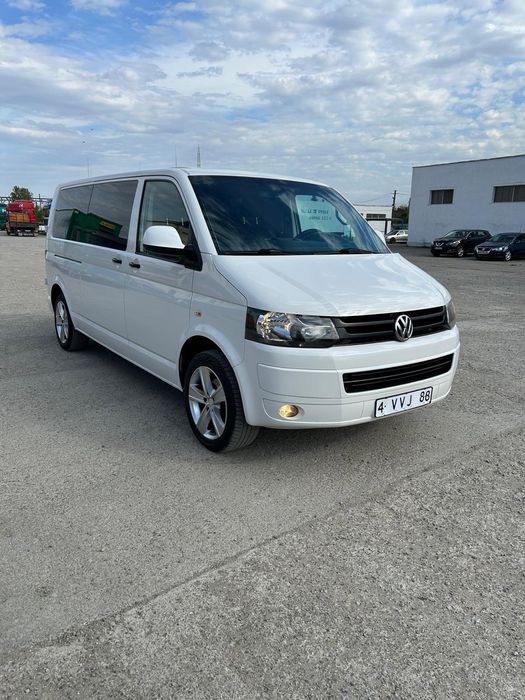 RAR EFECTUAT  5 MAI !!!       Vând vw transporter t5 2.0 tdi 140 cp cu 5 locuri