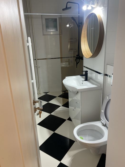 2 Camere Judetean, Nedecomandat, Proprietar