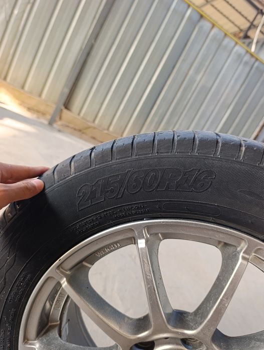 215/60/R16, 5x114.3