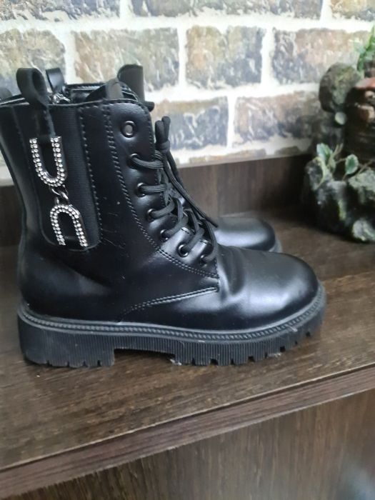 Зимние ботинки на девочку