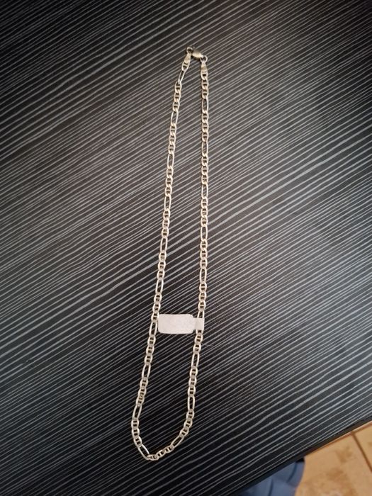 Lant  frumos de argint