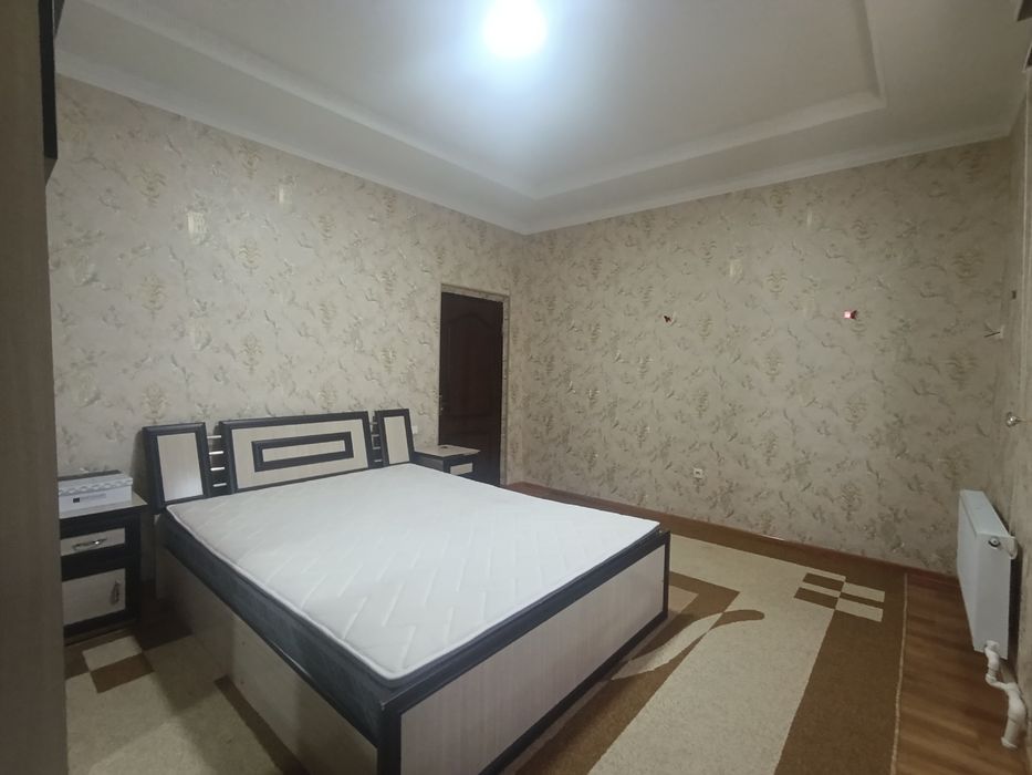 Фарғона шаҳар ҳокимлиги ёнида хонадон ижарага берилади