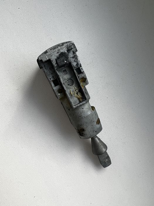 Bututuc cu cheie VW Volkswagen Tiguan SNO837167